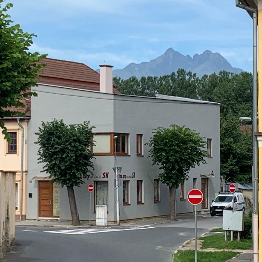 Apartman Emes S Terasou Kežmarok Extérieur photo